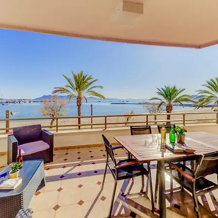 公寓 Emma Beachfront By Sealand